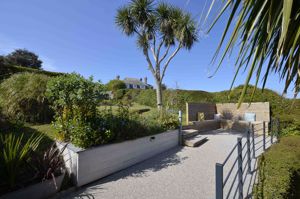 Photo 29- click for photo gallery